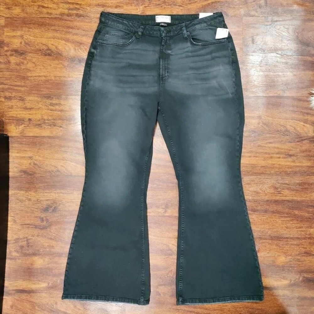 We The Free Black Flare Jeans Womens Size 34 Boho Antiquewash NWT - Picture 6 of 16